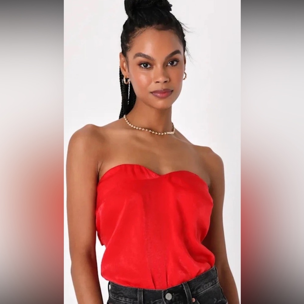 Lulus Knot Too Late Red Satin Knotted Strapless Bodysuit NWT Size.Small